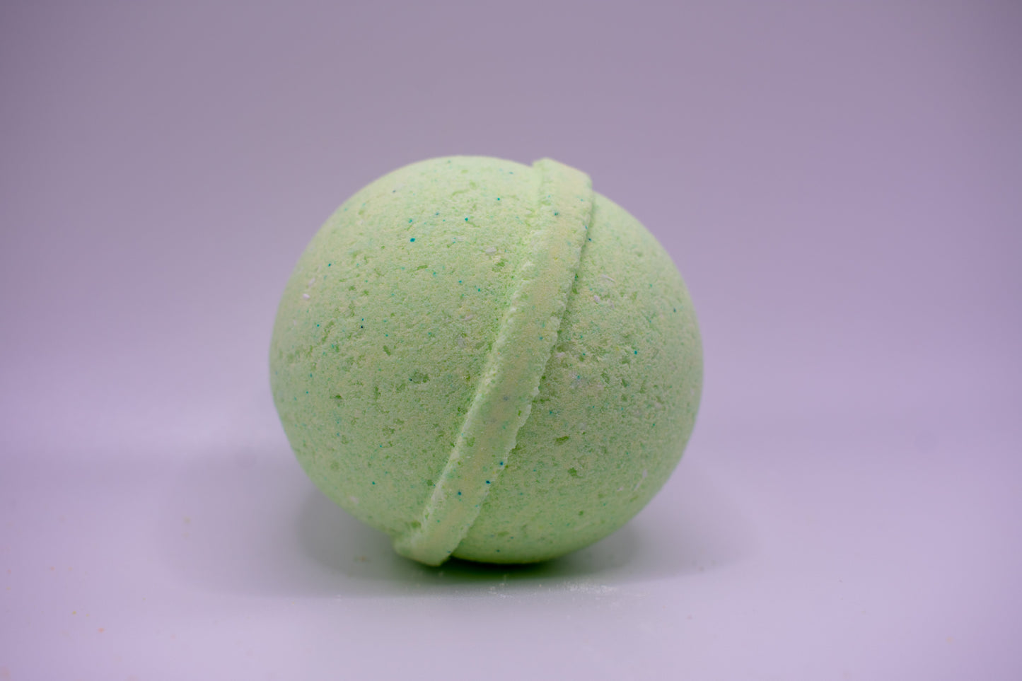 Breathe Easy (Eucalyptus) Bath Bomb